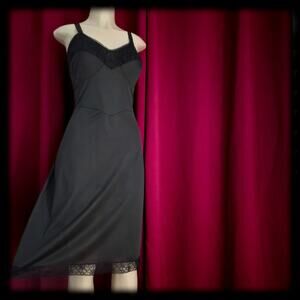 Vintage 50s LAROS Full Dress SLIP Black NYLON Lace SILKY Skirt ~ XL/XXL 40-42